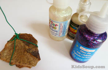 Mother's day rock craft painting for preschool and kindergarten