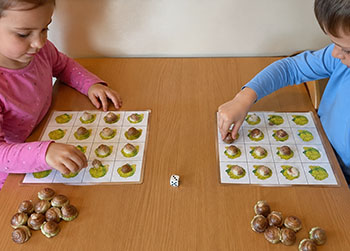 Feed the snails - preschool counting game