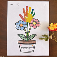 Hands down, you're the best Mom! Preschool Mother's Day Craft and Rhyme